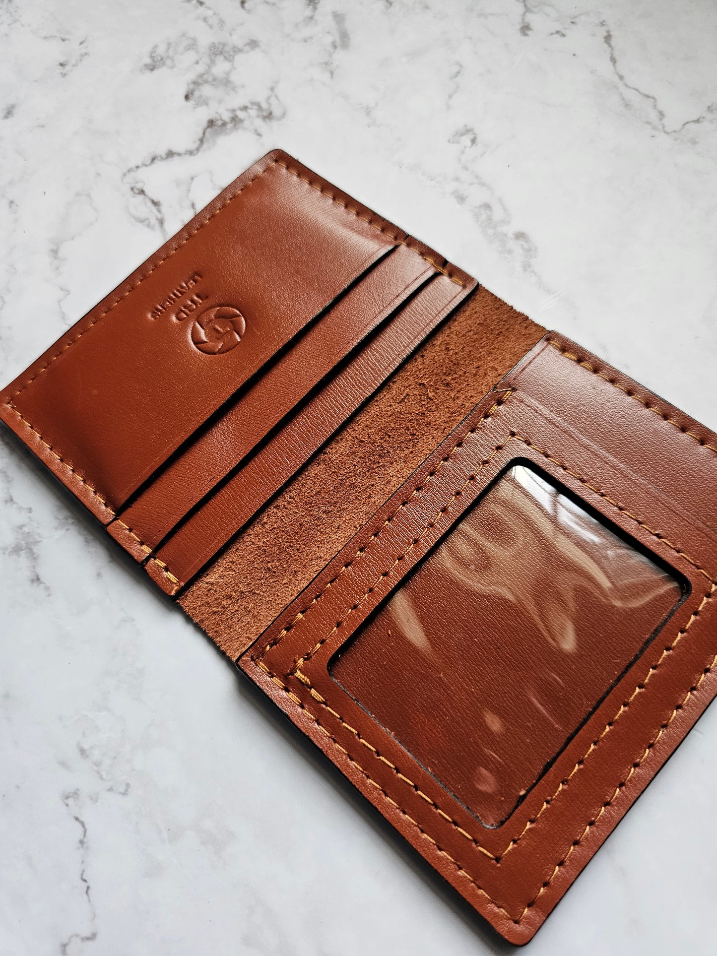 ID Wallet (Tan)