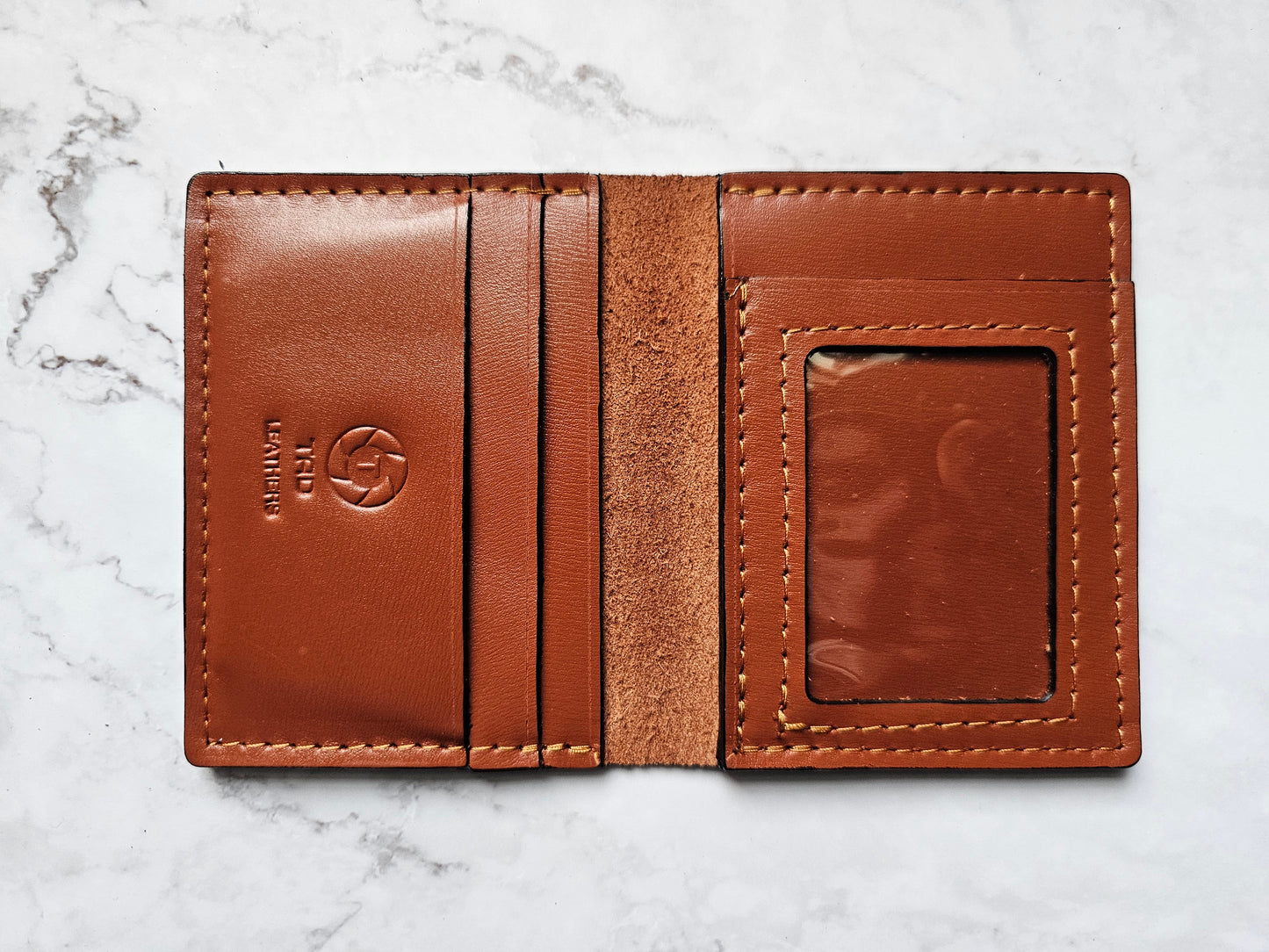 ID Wallet (Tan)