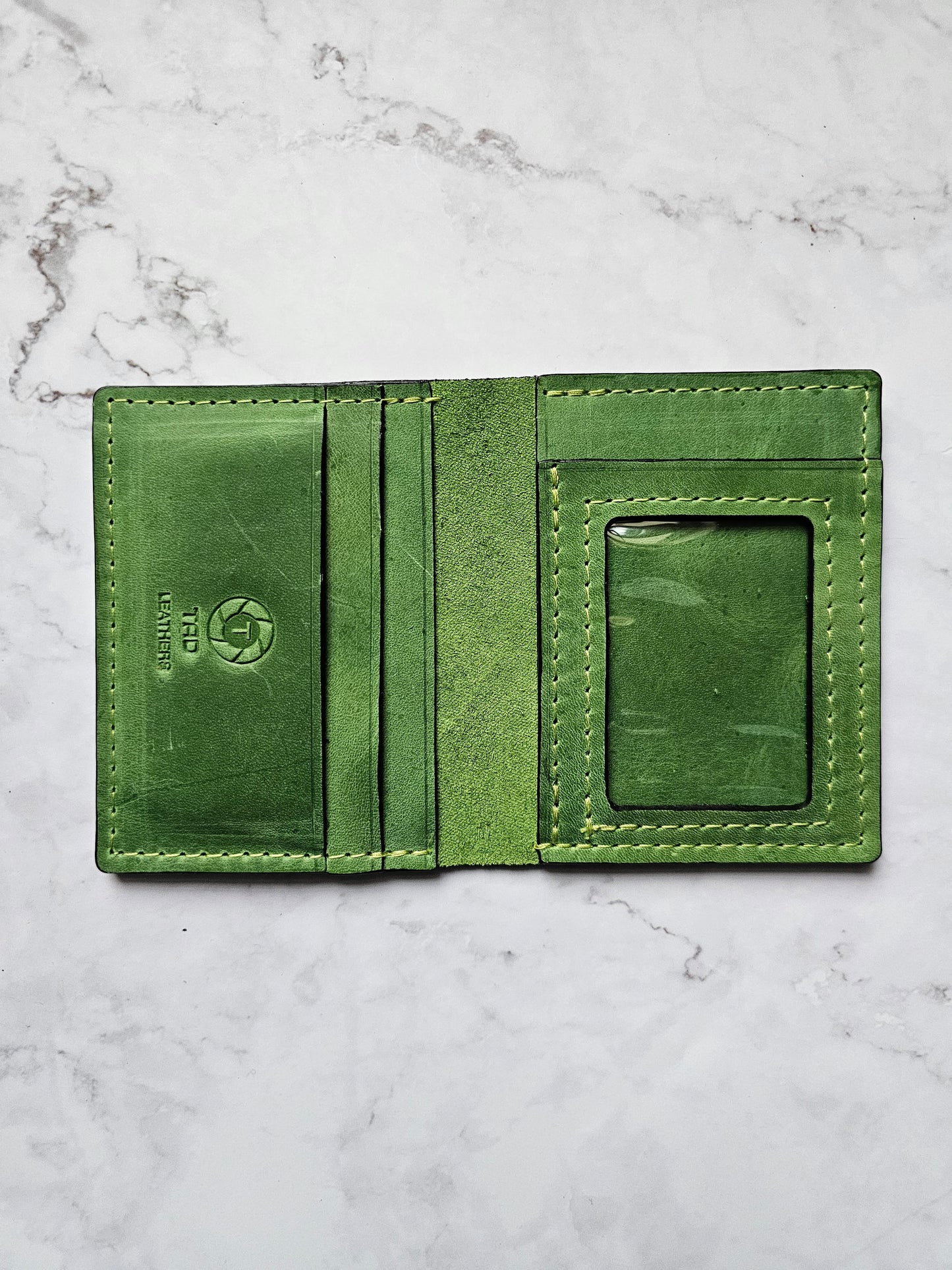 ID Wallet (vibrant Green)