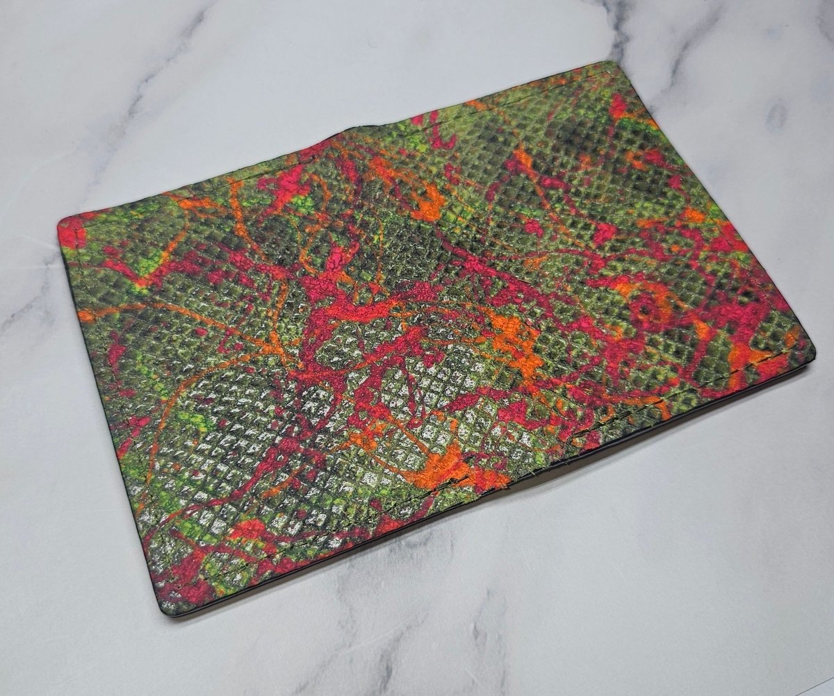 Psychedelic Green Artistic Card Wallet - Unique Handcrafted Leather Design - Tad Leathers
