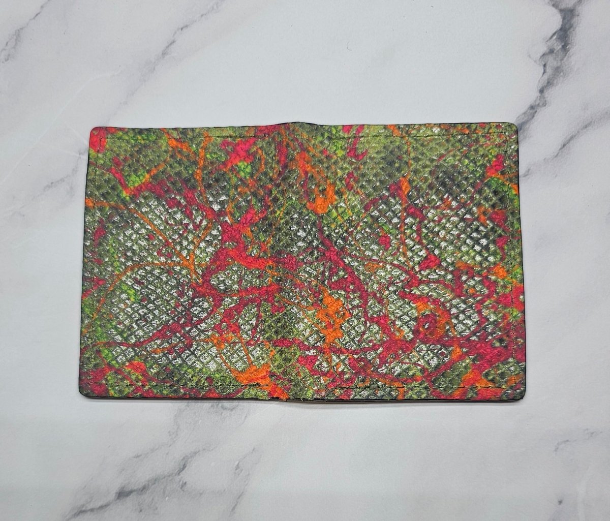 Psychedelic Green Artistic Card Wallet - Unique Handcrafted Leather Design - Tad Leathers
