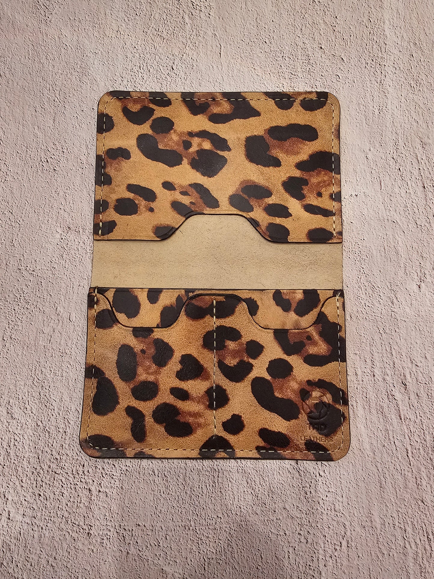 Passport Holder (Leopard)