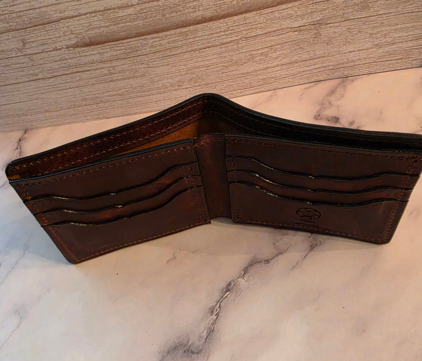 Leather Bifold Wallet-Brown