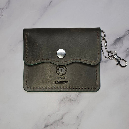 Army green leather wallets with snap closure 