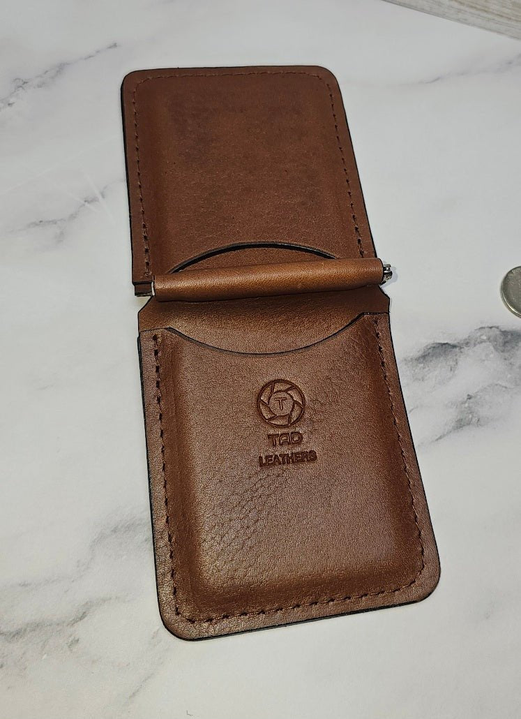 Handcrafted Leather Money Clip - Pebble Grain Brown | Premium Full - Grain Leather | Tad Leathers" - Tad Leathers