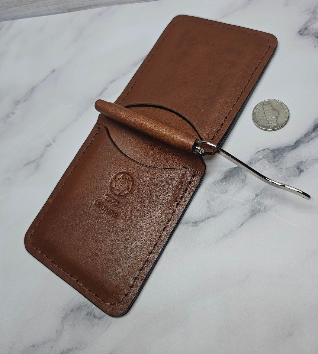 Handcrafted Leather Money Clip - Pebble Grain Brown | Premium Full - Grain Leather | Tad Leathers" - Tad Leathers